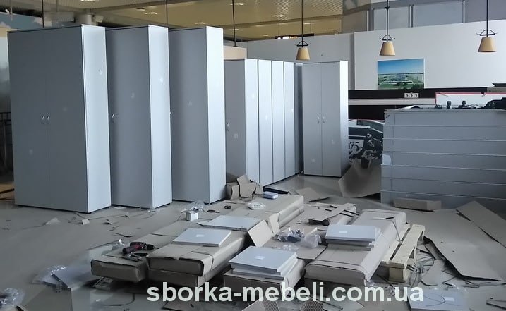 сборка офисной мебели в Борисполе